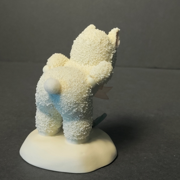 DEPT 56 SNOWBUNNIE⭐ - Picture 3 of 11